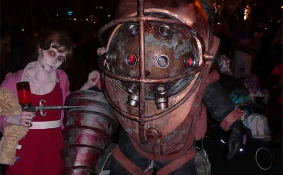 Awesome Big Daddy and Little Sister Halloween costumes